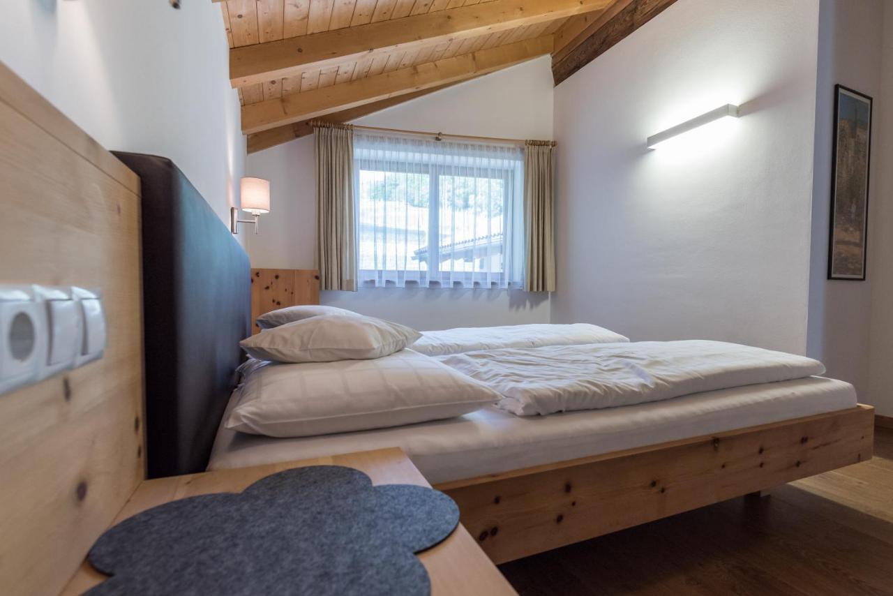 Strasserhof Tenuta-Weingut Vahrn Bagian luar foto