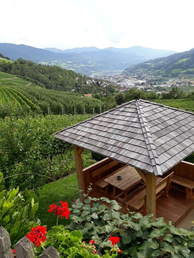 Strasserhof Tenuta-Weingut Vahrn Bagian luar foto